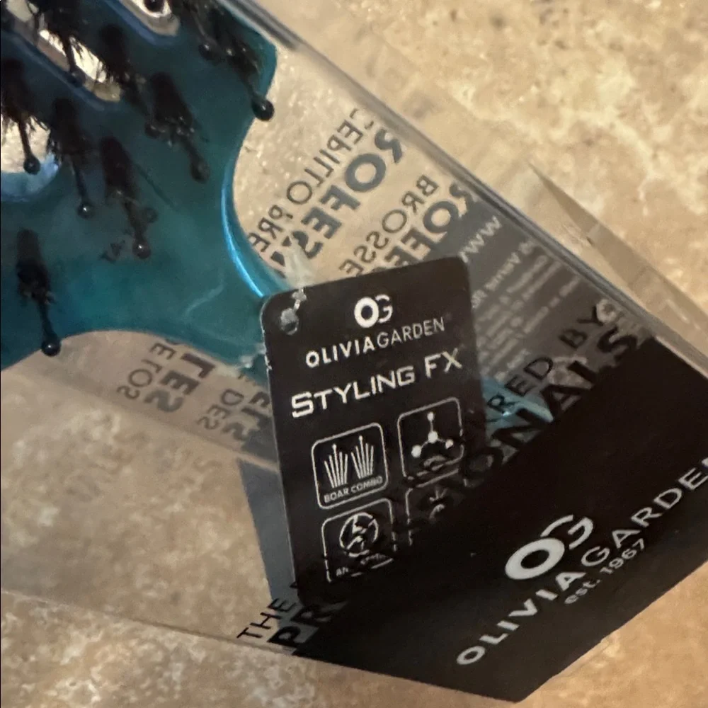 Flash sale NWT Olivia Garden Teal Hair Brush TA-12C STYLING FX - Picture 4 of 4